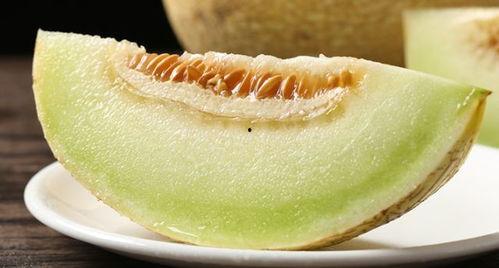 吃蜜瓜嘴里苦苦的,揭秘甜蜜背后的苦涩滋味